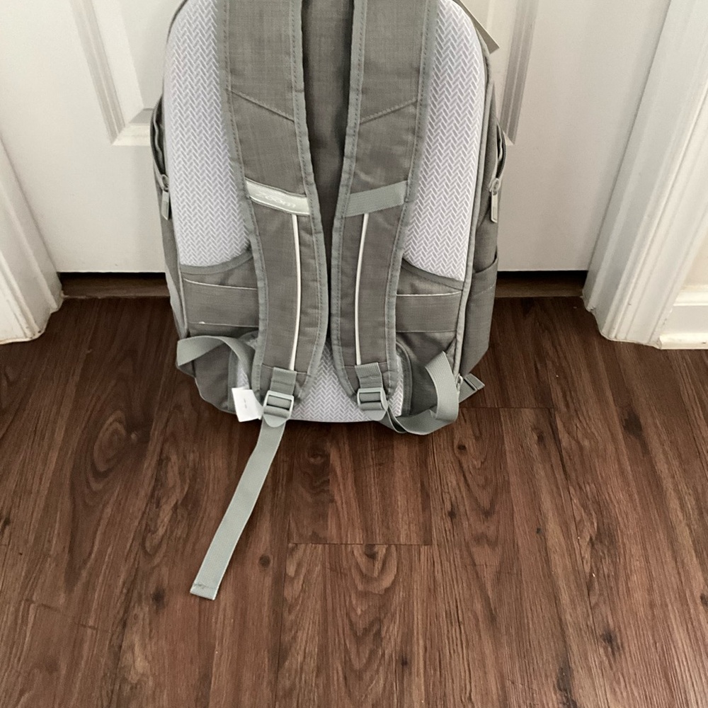 Zoom TSA Gray Backpack - Picture 2 of 2
